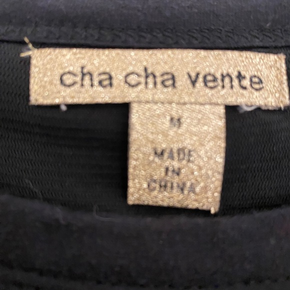 CHA CHA VENTE SEQUINED BLOUSE NWOT - Picture 6 of 7